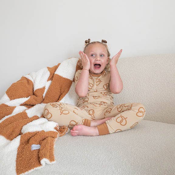 Pretzel | Bamboo Two Piece Set