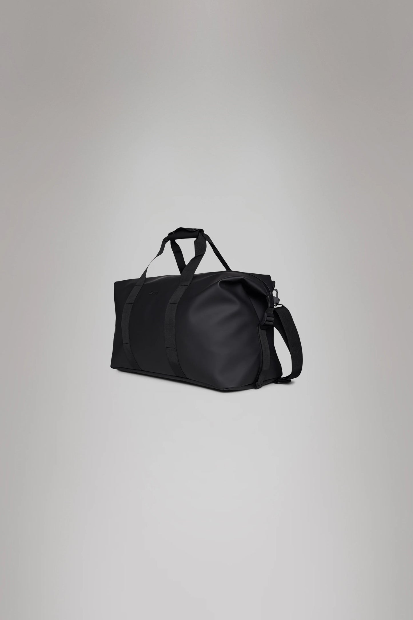Rains Hilo Weekend Bag- Black