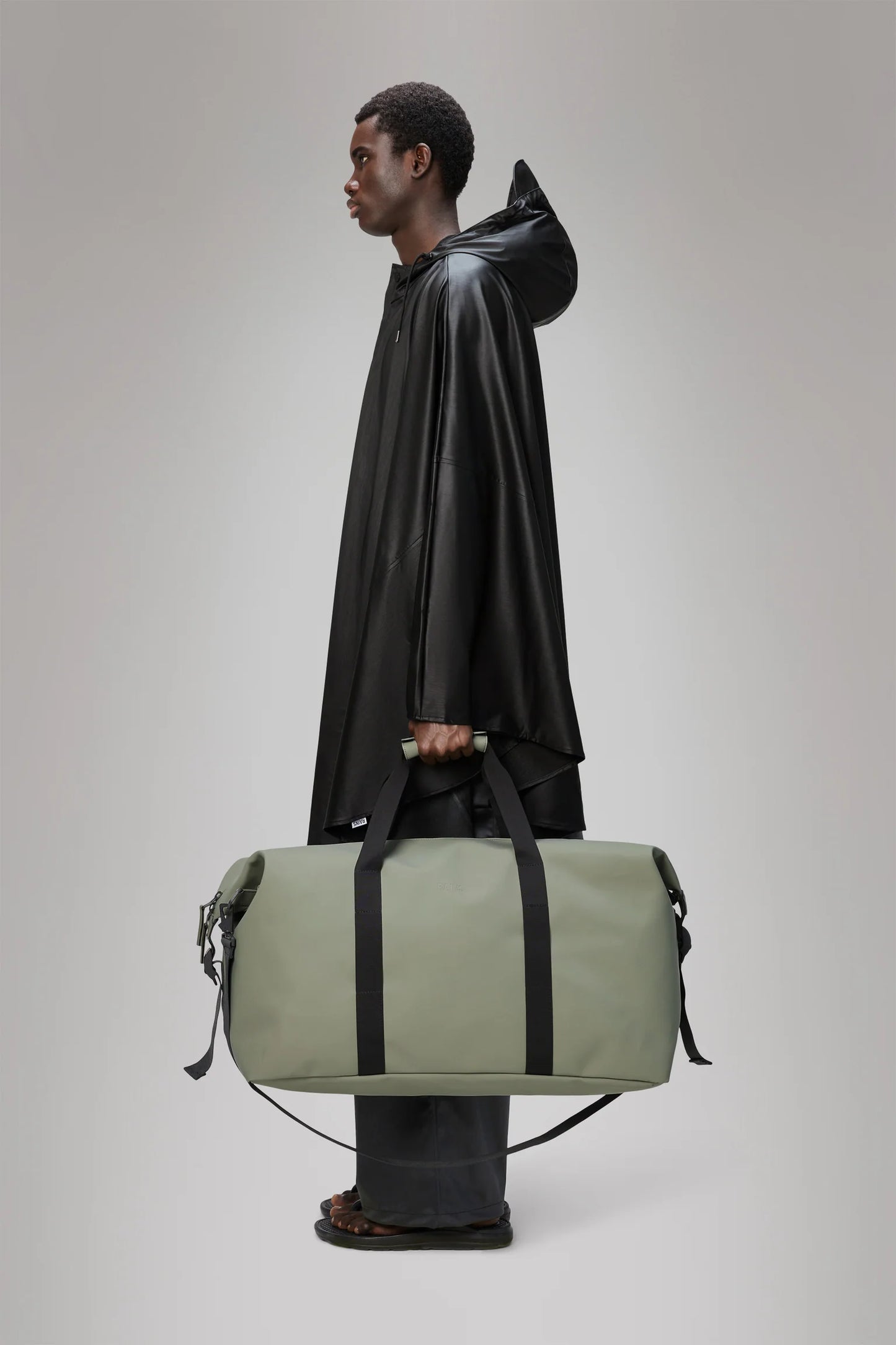 Rains Hilo Weekend Bag Large- Drift