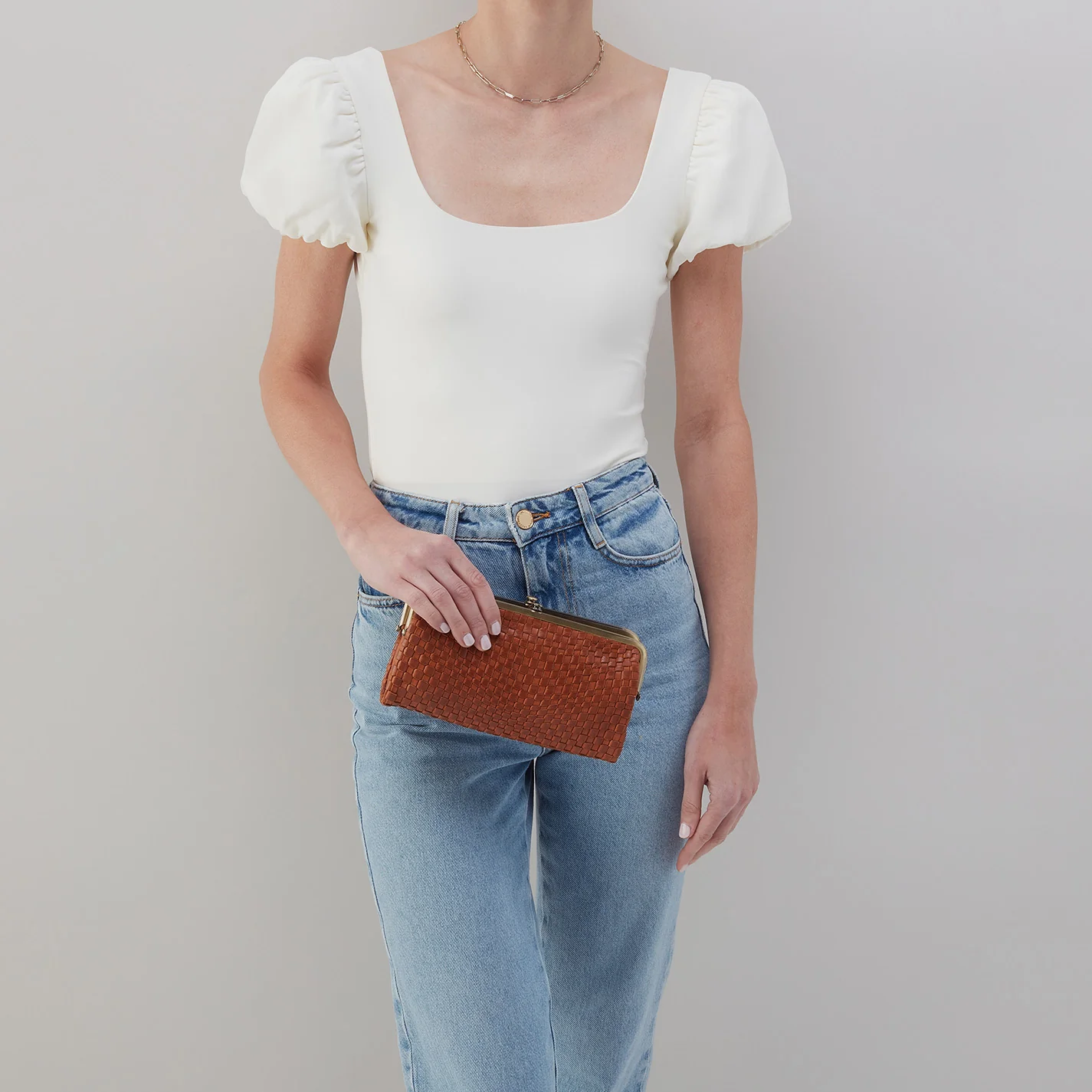 HOBO Lauren Clutch - Wave Weave Leather Wheat