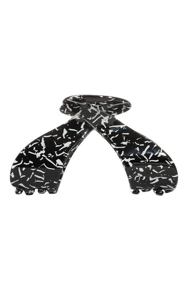 Lobster Jaw- Pebble Moon