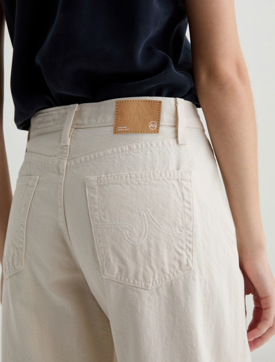 AG Jeans Hattie Crop- Opal Stone