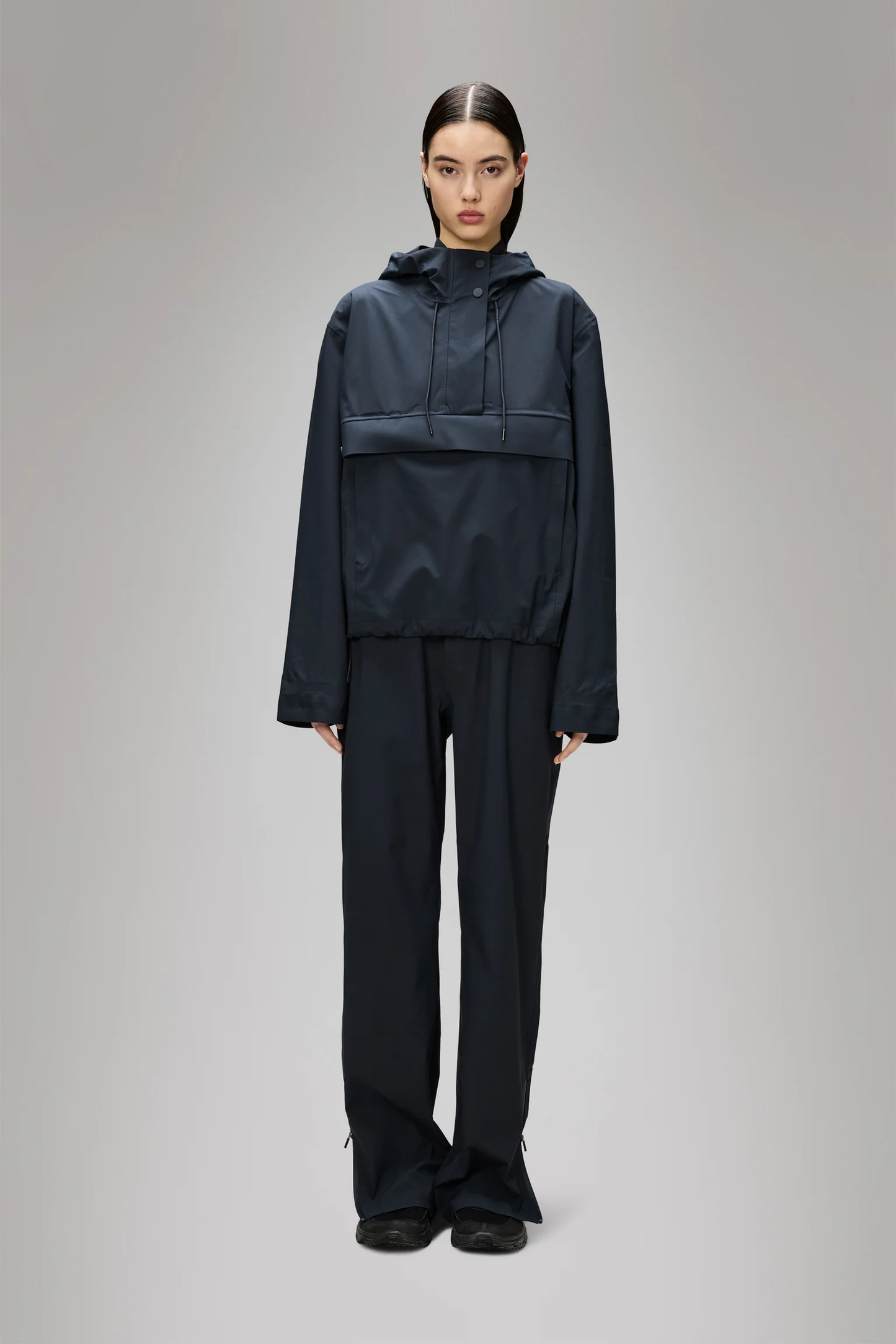 RAINS Suva Hardshell Short W Anorak Jacket- Navy