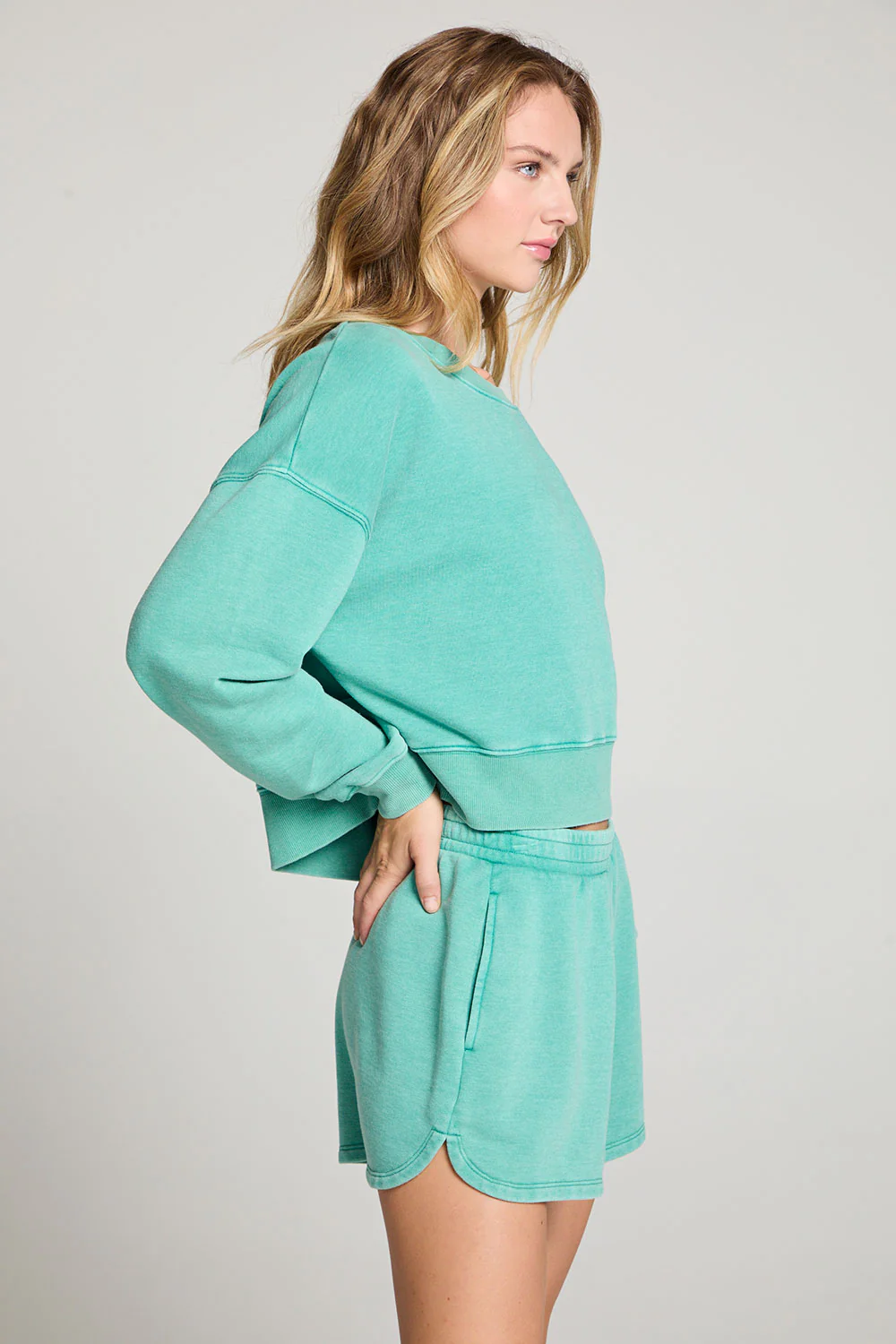 Chaser Casbah Clover Green Pullover