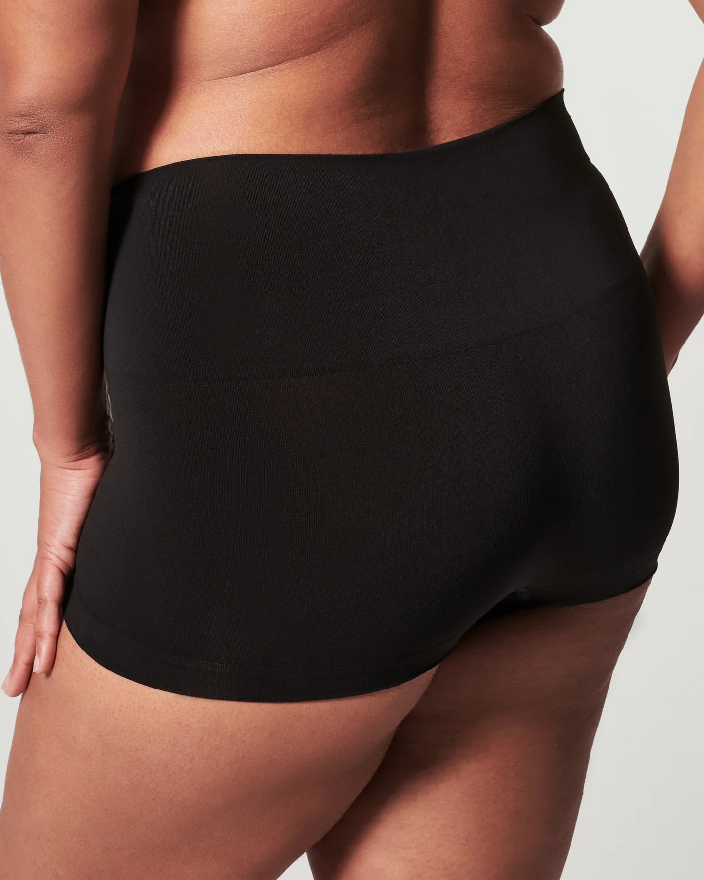 EcorCare Seemless Shaping Boyshort- Black