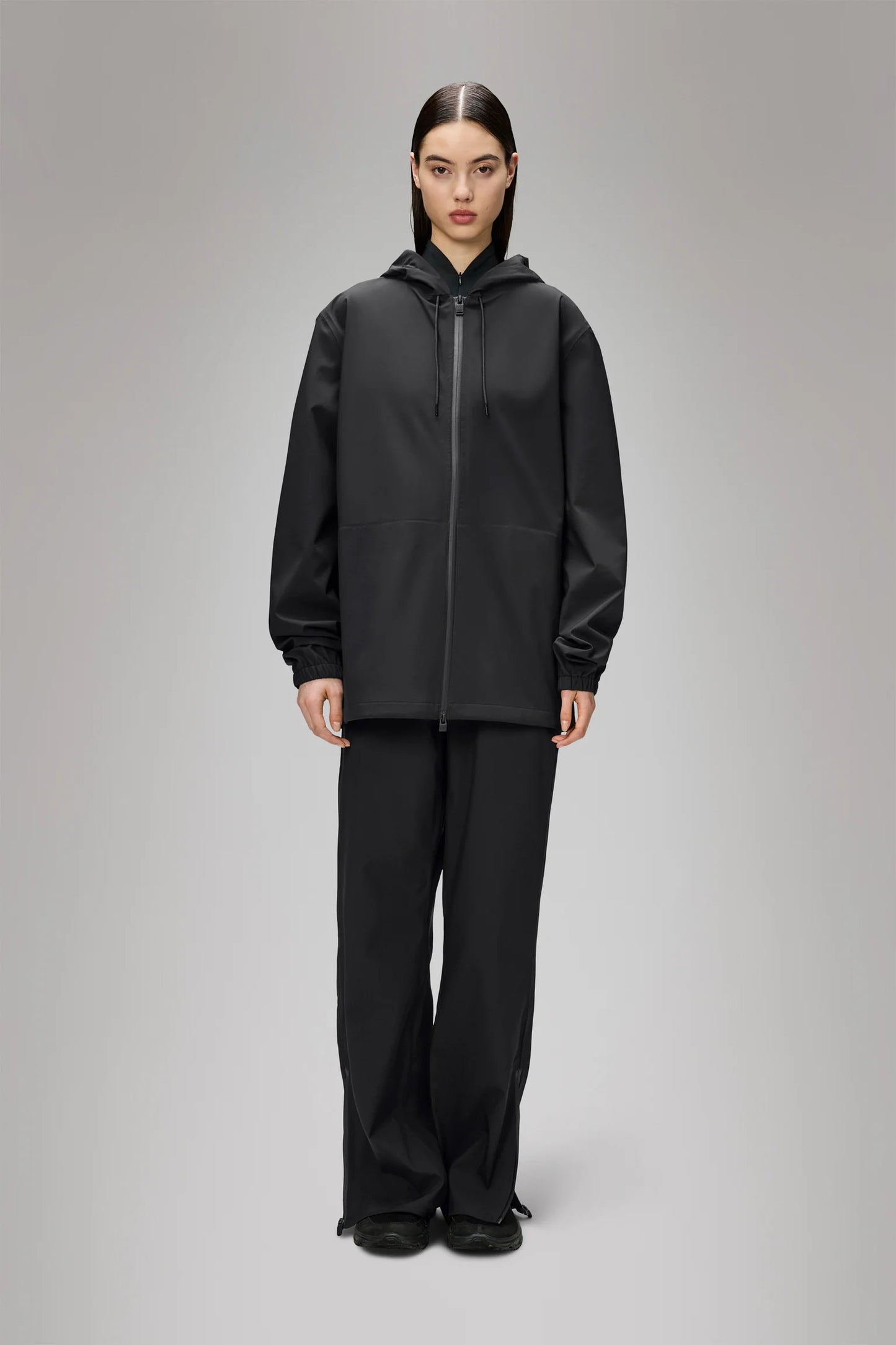RAINS Suva Hardshell Jacket- Black