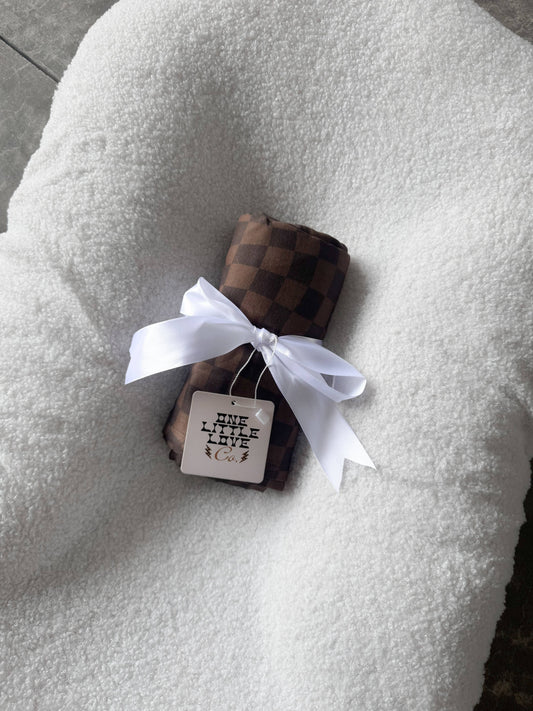 One Little Love Muslin Neutral Wavy Checker Blanket