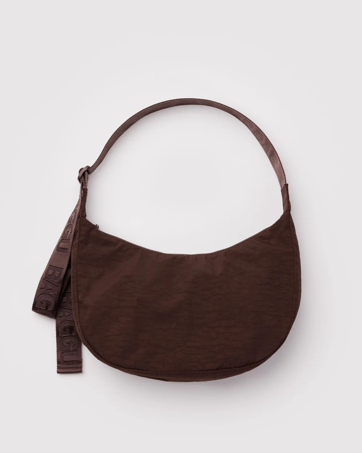 BAGGU Medium Nylon Crescent Bag- Coffee