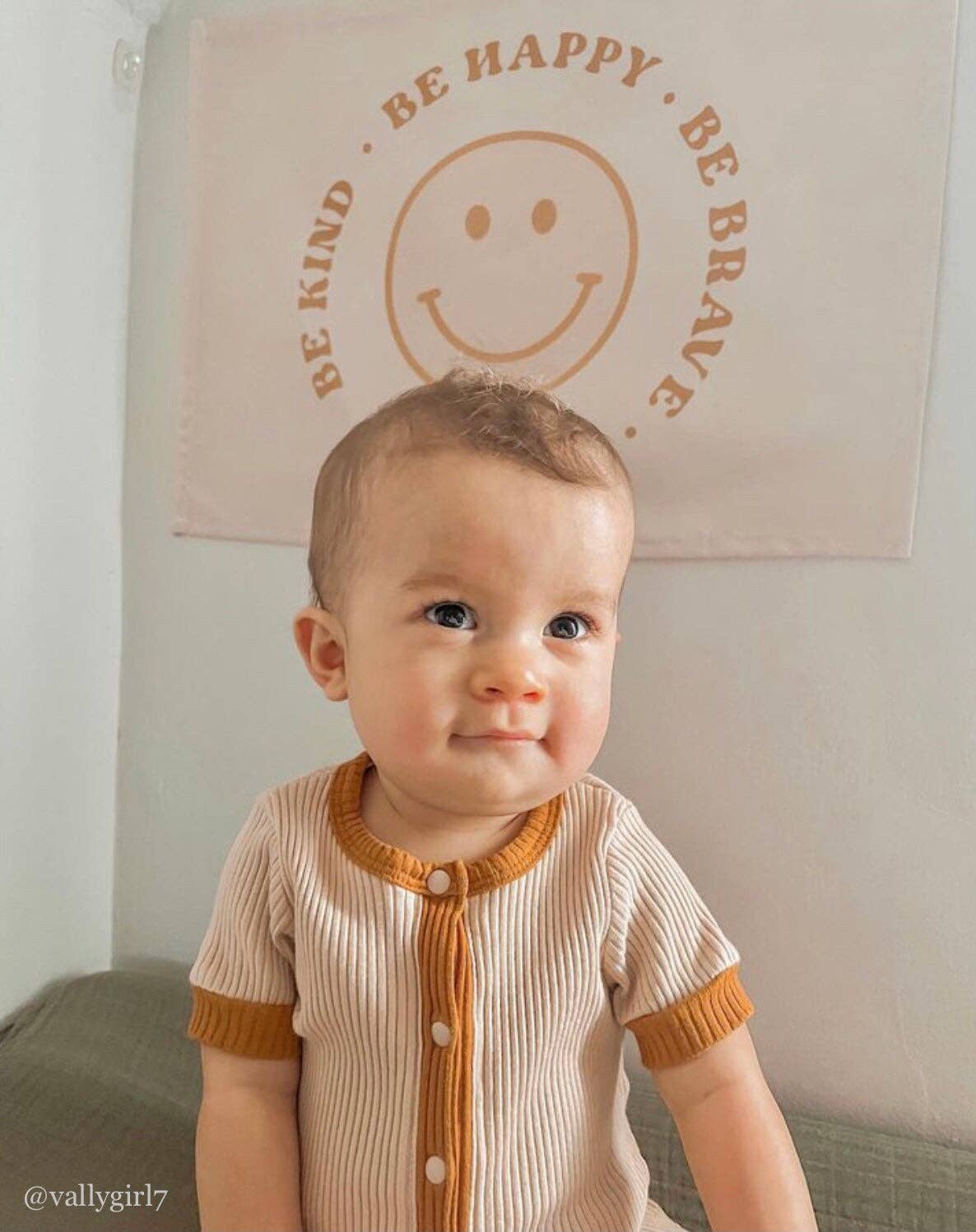 Hunny Prints Be Happy Banner