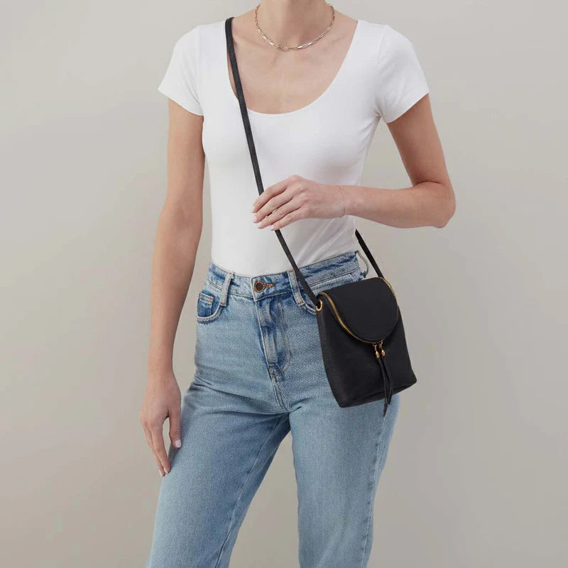 HOBO Fern Crossbody in Pebble Leather- Black