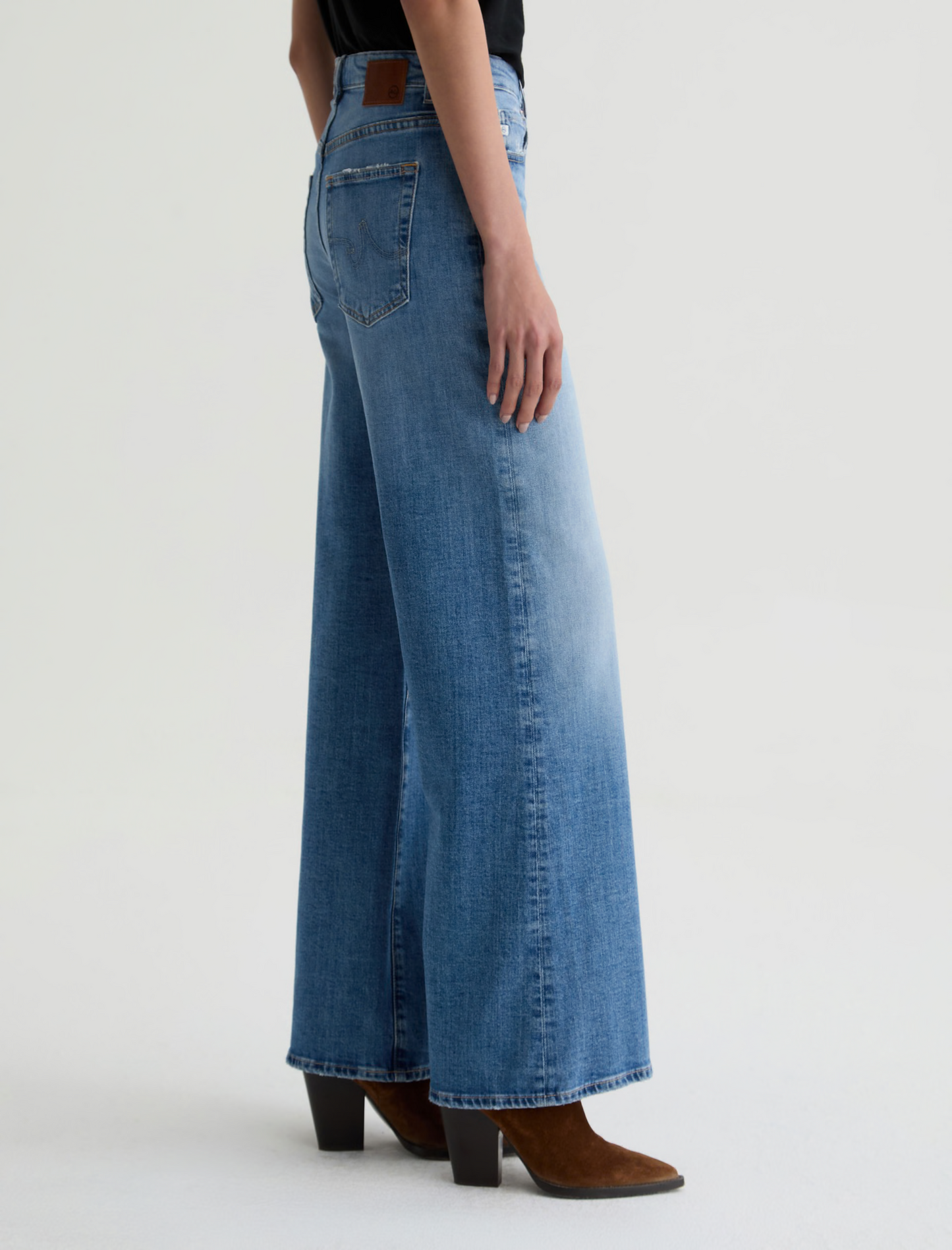 AG Jeans Saige Wide Leg- American West