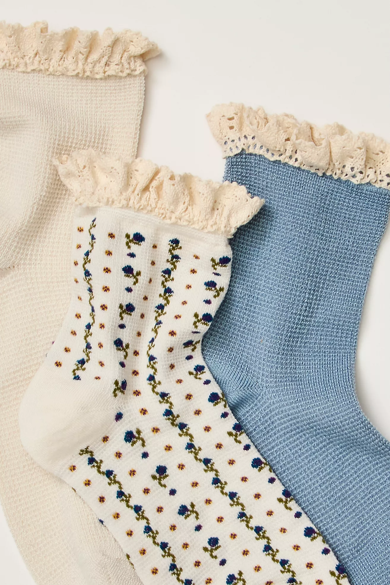 Free People Ruffle Sock Pack- turquoise