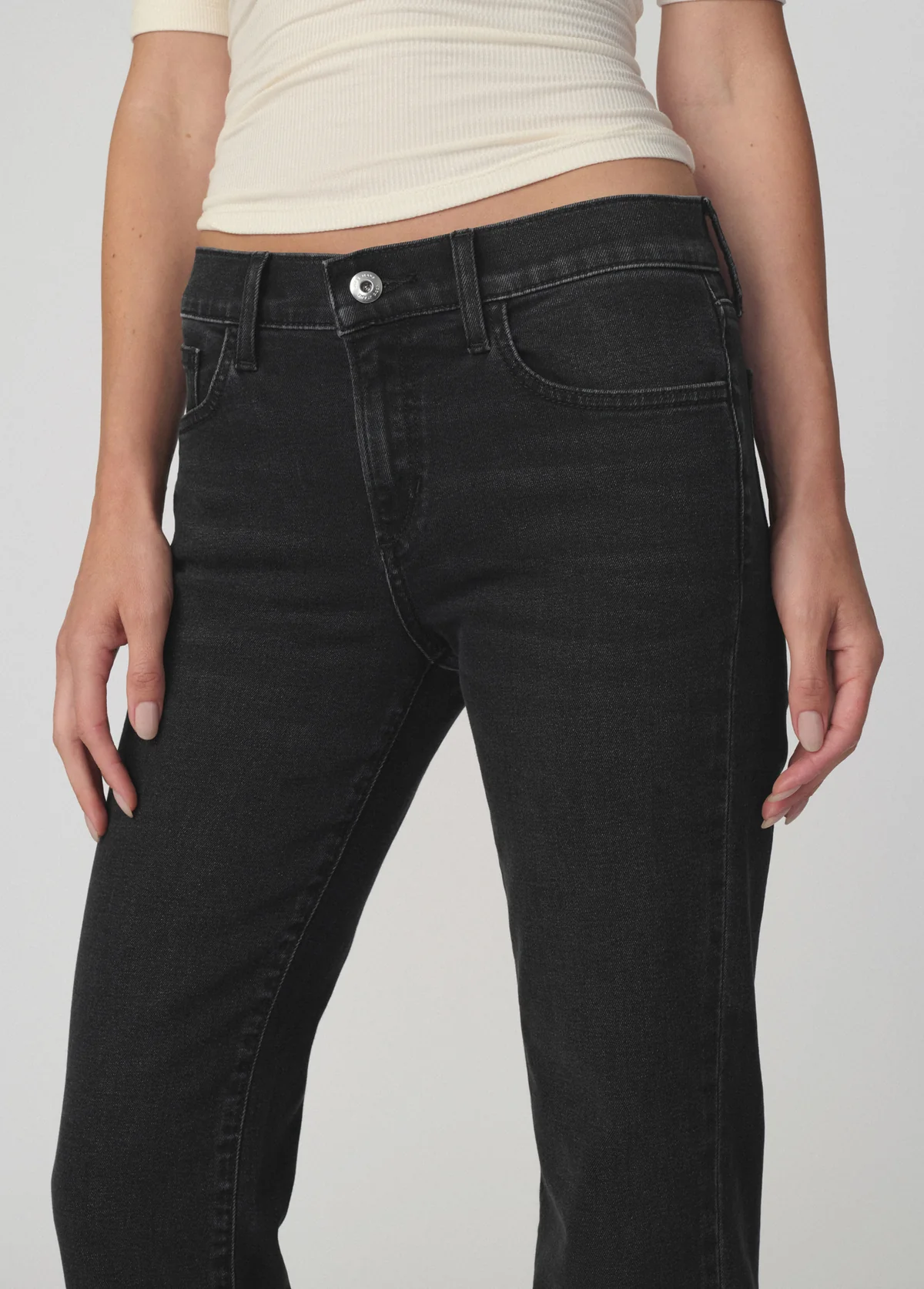 Joe's Jeans The Romy Low Rise Straight- Reset