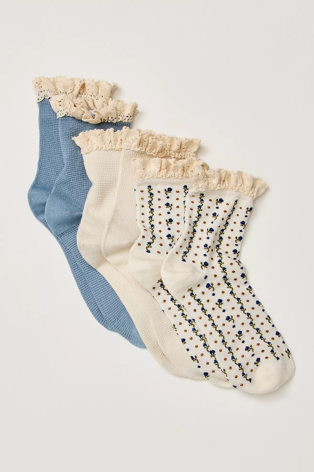 Free People Ruffle Sock Pack- turquoise